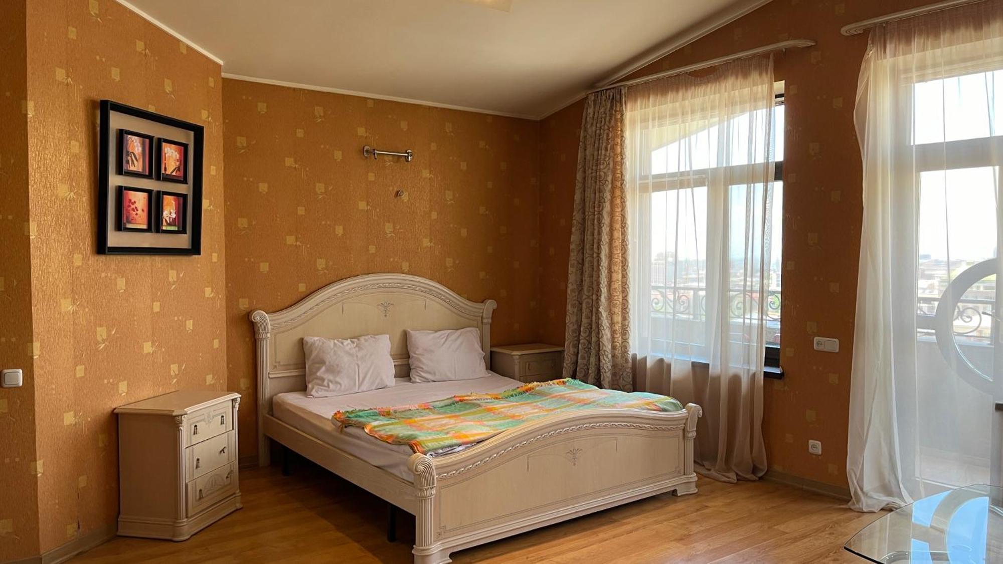 Ivy Boutique Hotel Yerevan Quarto foto